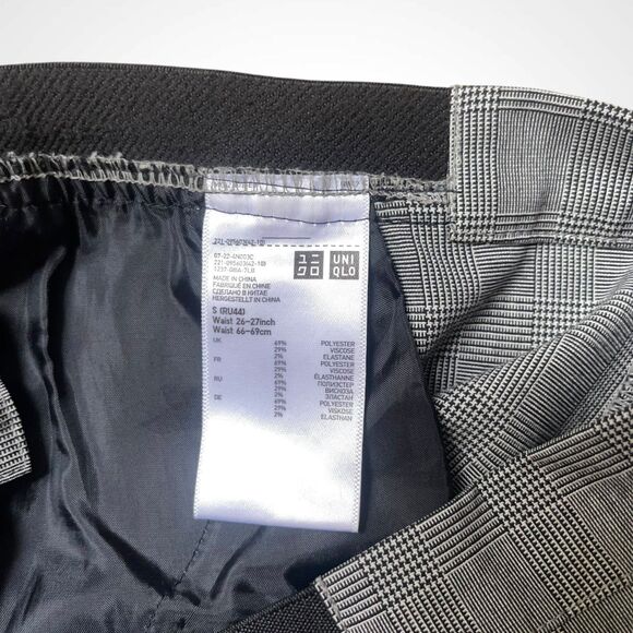 Uniqlo Smart Style Pants in Glen Check Plaid - Picture 9 of 10